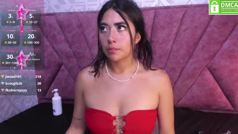 Snapshot of sofi_sweet09 chatting on December 12, 12:27 am Susy online show from December 12, 12:27 am