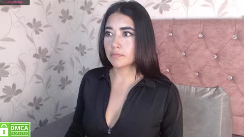 Snapshot of sofi_sweet09 chatting on January 6, 1:53 am Susy online show from January 6, 1:53 am