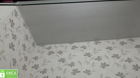 Snapshot of sofi_sweet09 chatting on February 1, 7:34 pm Susy online show from February 1, 7:34 pm