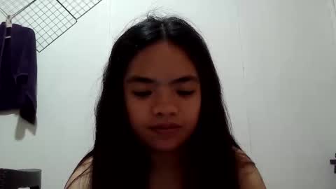 sofia_587145 online show from May 29, 3:21 pm