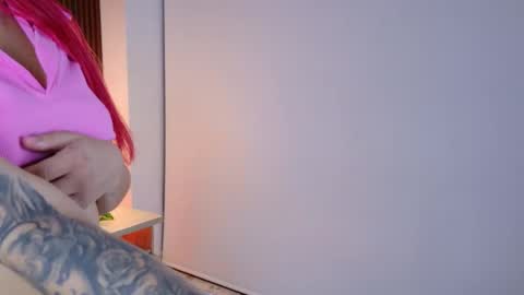 Snapshot of sofia_bgb chatting on November 8, 12:11 am Sofia Arteaga online show from November 8, 12:11 am