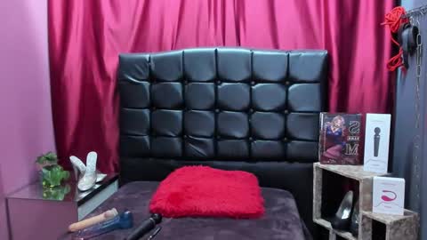 Miss Sofi online show from March 25, 11:16 am