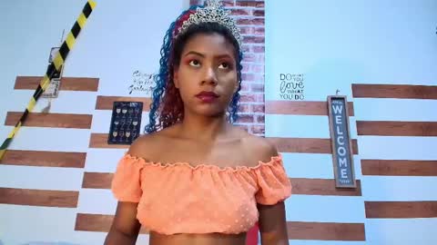 Snapshot of sofia_fer chatting on September 10, 2:55 am sofia online show from September 10, 2:55 am