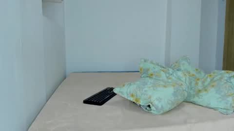 Snapshot of sofia_gomezz10 chatting on October 24, 7:21 pm Sofia online show from October 24, 7:21 pm