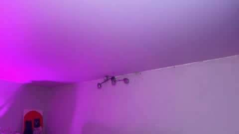 Sofia online show from December 5, 3:48 am