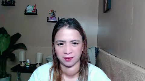 Snapshot of sofia_love25 chatting on February 28, 12:28 pm sofia_love25 online show from February 28, 12:28 pm