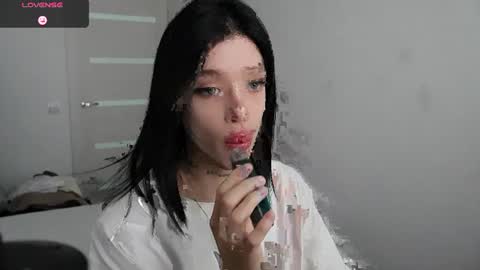 Snapshot of sofia_pavlova chatting on July 24, 10:24 am sofia_pavlova online show from July 24, 10:24 am