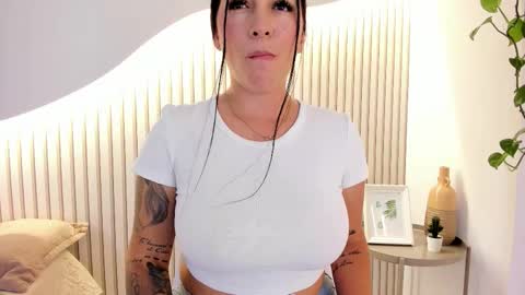 SOFIA online show from March 19, 8:02 pm