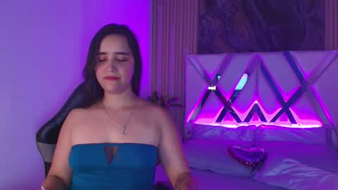 Sofia Saenz online show from December 2, 8:59 pm