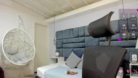 Sofia Samuels online show from November 20, 3:50 am