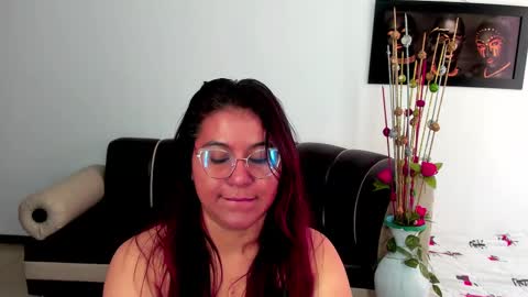 sofia_sorceress online show from February 18, 1:55 pm