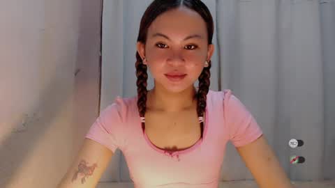 Snapshot of sofia_sweetheart18 chatting on July 9, 1:09 am sofia_sweetheart18 online show from July 9, 1:09 am