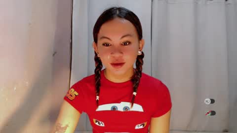 Snapshot of sofia_sweetheart18 chatting on July 14, 4:45 pm sofia_sweetheart18 online show from July 14, 4:45 pm
