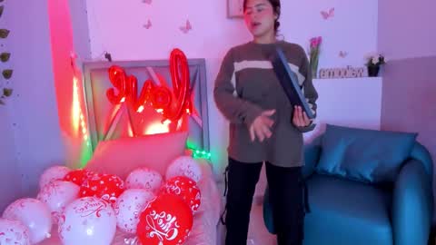 Sofa online show from February 14, 12:02 pm