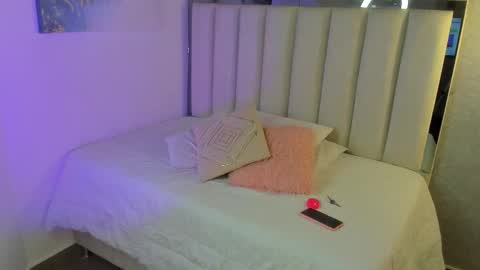 Snapshot of sofiaa_cortes chatting on January 10, 11:34 am Sofi online show from January 10, 11:34 am