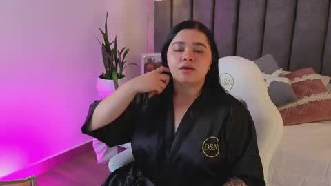 Sofi online show from April 14, 9:04 am