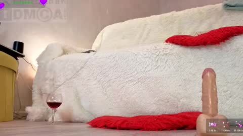 Snapshot of sofiabaileys chatting on March 11, 8:26 pm Sofia welcome to my room online show from March 11, 8:26 pm