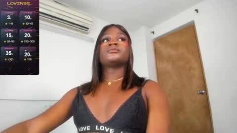 Snapshot of sofiabrouw chatting on January 16, 7:28 am Sofia online show from January 16, 7:28 am