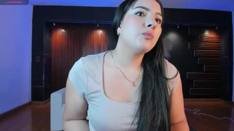 Sofia caramel online show from October 26, 1:28 pm