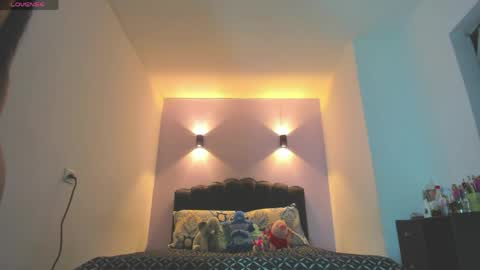 Sofia online show from April 15, 4:41 am