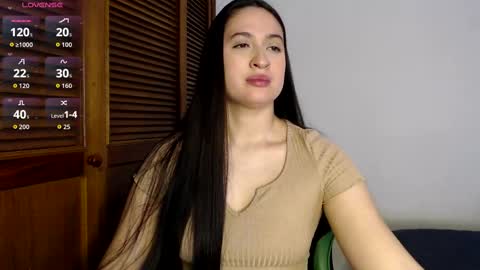 sofiaduque_26 online show from September 16, 8:43 pm