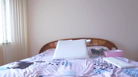 Snapshot of sofiahanson chatting on March 4, 3:37 pm SofiaHanson online show from March 4, 3:37 pm