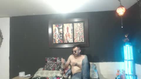 sofialennon1980 online show from October 2, 2:18 am