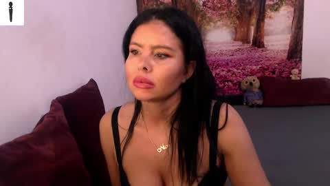 sofialiub online show from December 10, 2:50 pm