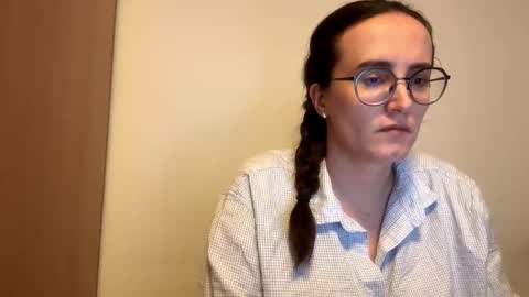 Sofia online show from March 12, 3:40 pm