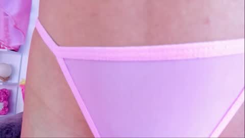 Snapshot of sofiaquiin15 chatting on October 24, 10:06 pm Sofia online show from October 24, 10:06 pm