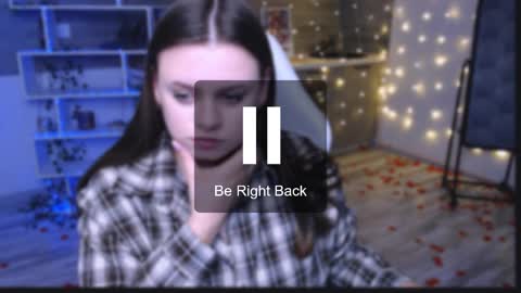 sofiarayan online show from April 4, 6:49 pm