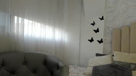 Snapshot of sofiarios04 chatting on December 22, 12:38 pm Sofia online show from December 22, 12:38 pm