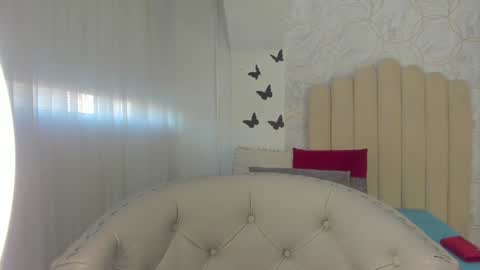 Snapshot of sofiarios04 chatting on January 12, 12:12 pm Sofia online show from January 12, 12:12 pm