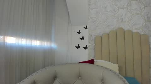 Snapshot of sofiarios04 chatting on January 15, 12:15 pm Sofia online show from January 15, 12:15 pm