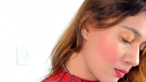 Snapshot of sofiarios04 chatting on September 11, 12:38 pm Sofia online show from September 11, 12:38 pm
