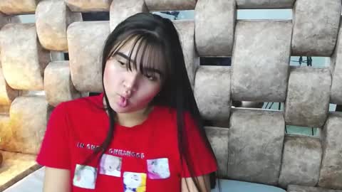 Snapshot of sofiarossee chatting on December 18, 3:55 pm Sofia online show from December 18, 3:55 pm