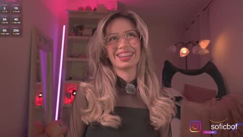 Sofi  online show from October 1, 11:44 pm