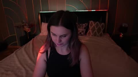 Sofi online show from November 16, 8:14 pm