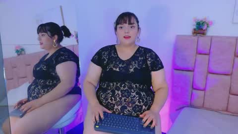 Sofi Durango online show from April 15, 7:54 pm