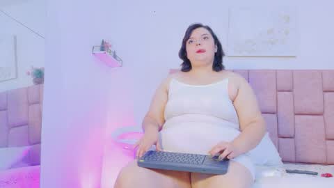 Sofi Durango online show from April 16, 9:39 pm