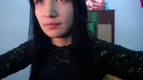 Snapshot of sofii_cute01 chatting on November 16, 4:51 am sofii_cute01 online show from November 16, 4:51 am