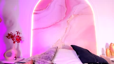 Snapshot of sofii_lopezz chatting on February 6, 5:40 pm Sofii Lopezz online show from February 6, 5:40 pm