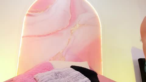 Sofii Lopezz online show from November 20, 11:21 am