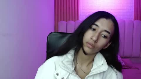 Snapshot of sofii_tk chatting on June 10, 3:07 am Sofii online show from June 10, 3:07 am