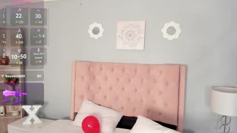 Snapshot of sofiiagudelo chatting on February 15, 6:44 am Sofi agudelo online show from February 15, 6:44 am