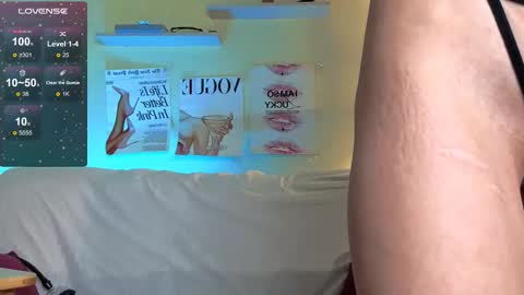 Snapshot of sofikey chatting on November 25, 9:31 am Sofia online show from November 25, 9:31 am