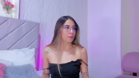 Sofi Malkova online show from November 12, 11:10 am