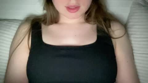 Sofi online show from April 14, 8:37 pm