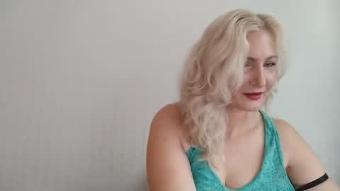 Sofi online show from October 17, 7:11 am