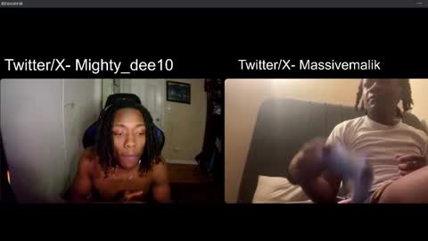 Snapshot of sofkinhorny777 chatting on December 27, 11:42 pm MightyDee online show from December 27, 11:42 pm